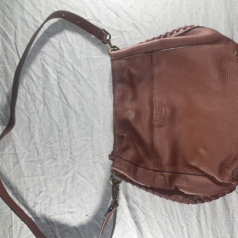 American Leather Co Brown Pebbled Leather Shoulder Bag Whipstitch Trim Lg Tote